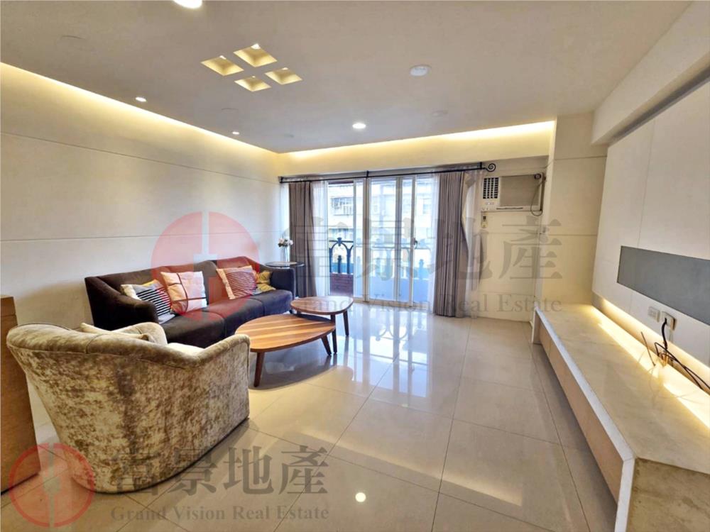 *民權西路*近花博*使用面積大*家具齊全*